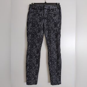 Gap small floral print pants